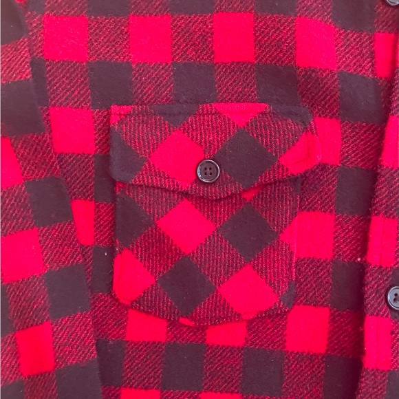 WoolRich Wool - Picture 5 of 7